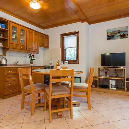 Klaric * Brodarica (Sibenik-Knin)